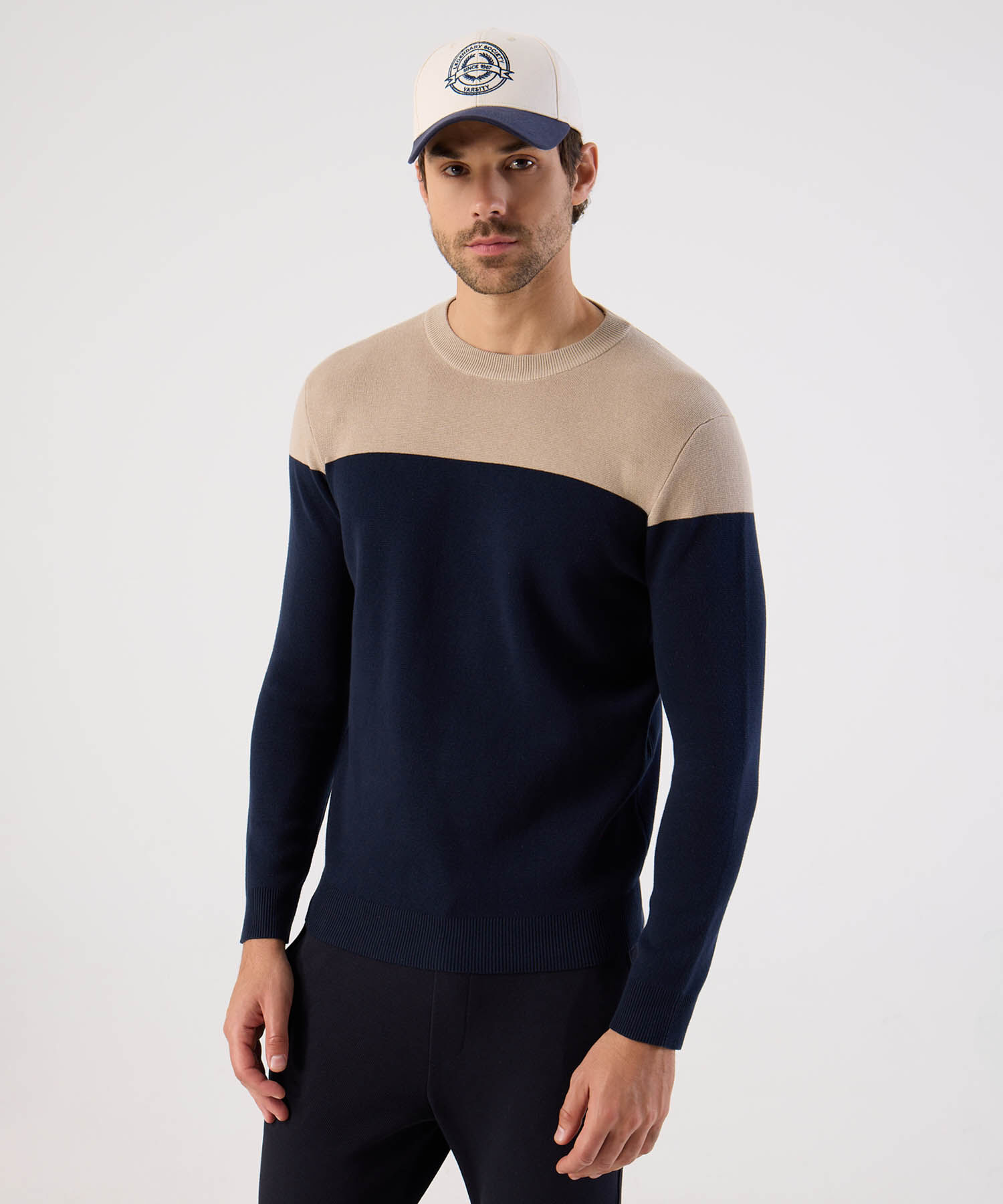 Buzo De Cuello Redondo Para Hombre