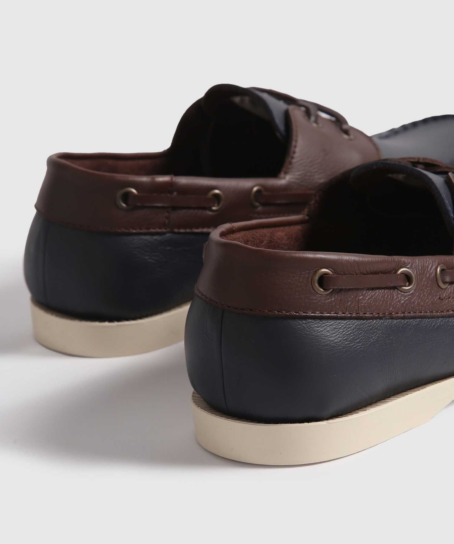 Mocasines Driver en Cuero