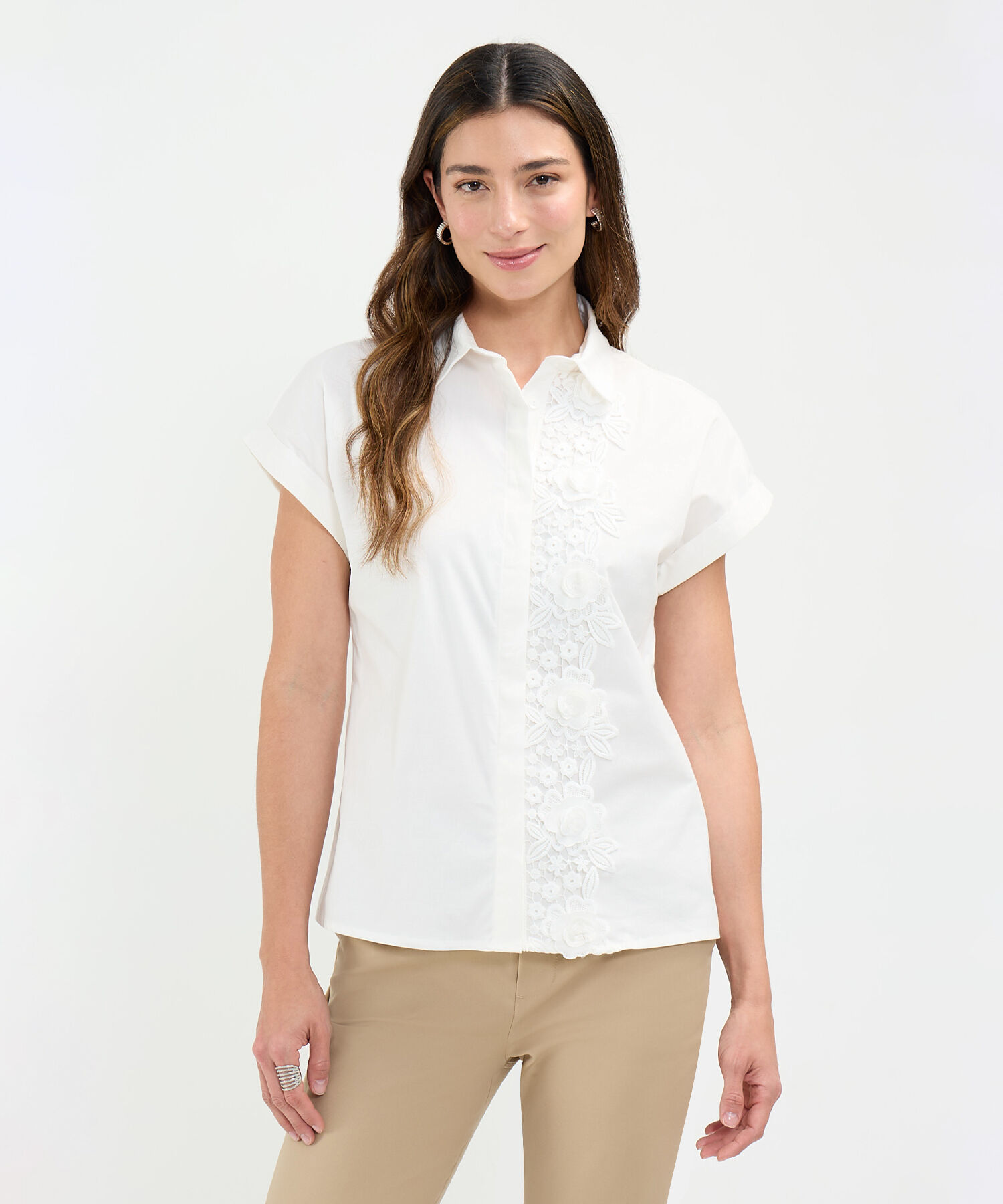 Camisa con Aplique Bordado