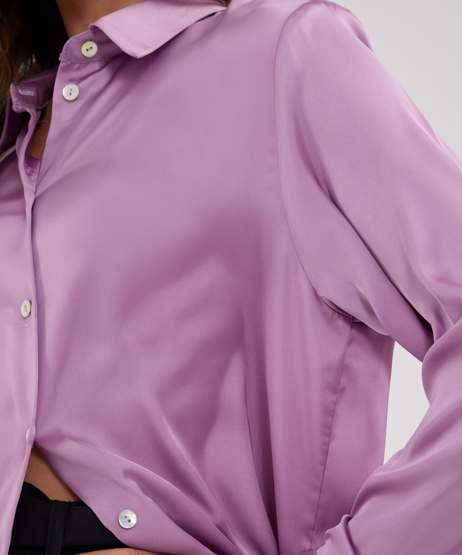 Camisa Unicolor Manga Larga En Satin