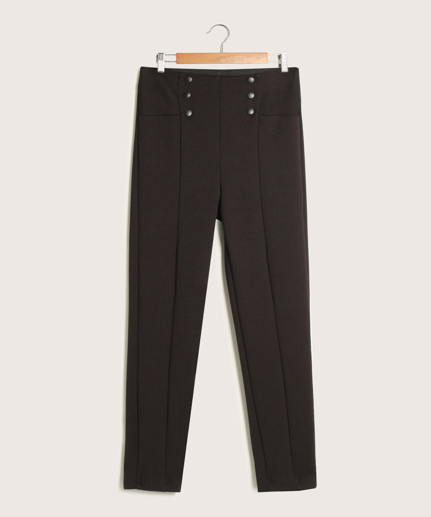Leggings Con Broches Sobrepuestos