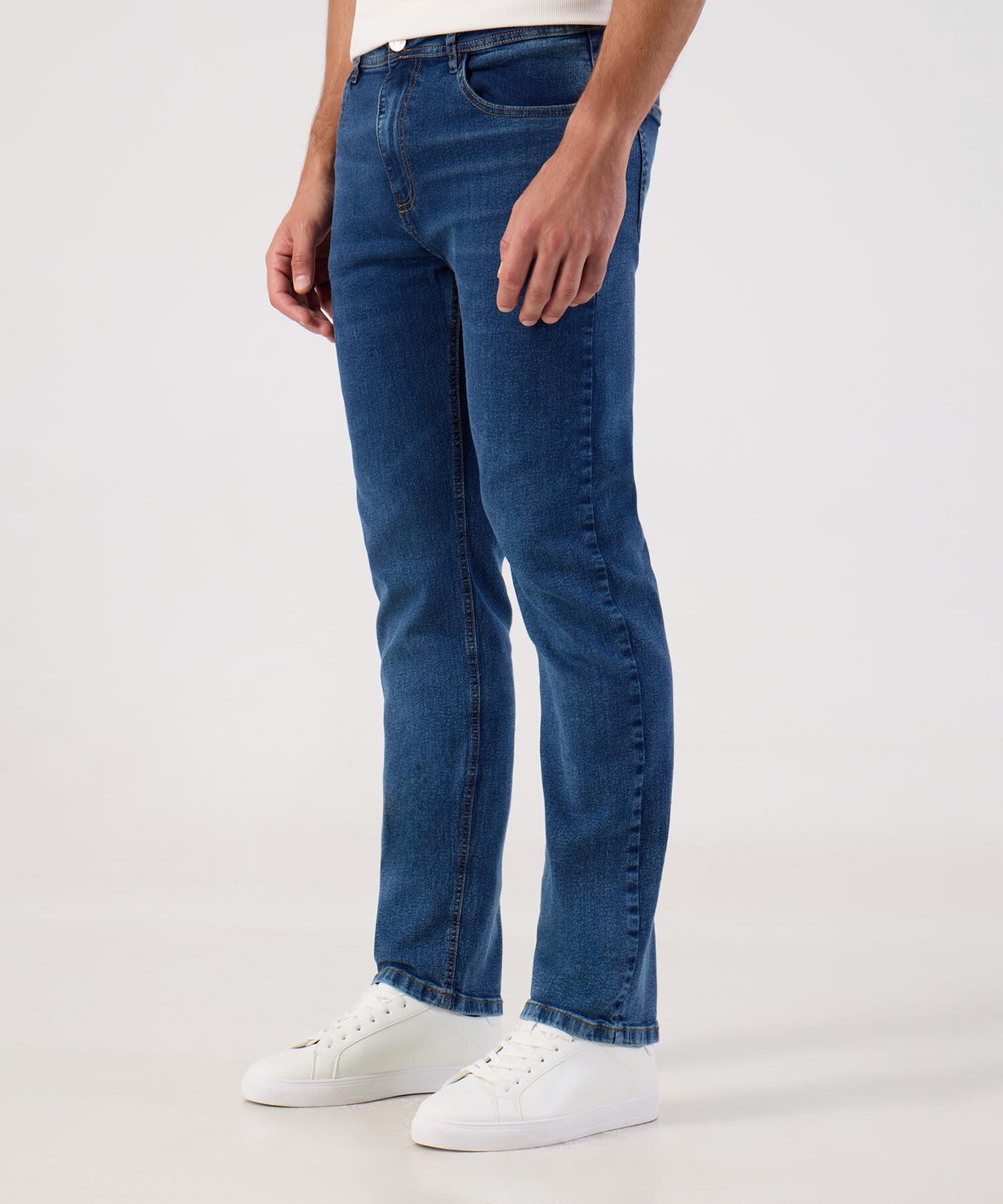 Jeans Regular Con Cinco Bolsillos Para Hombre