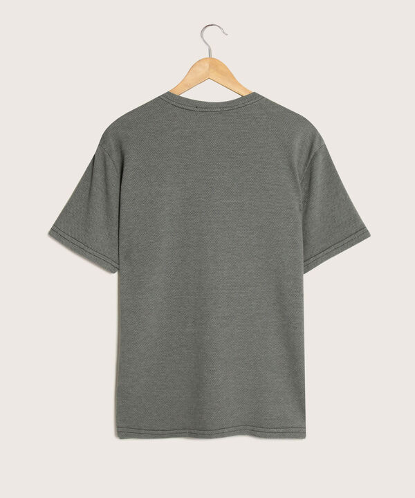 Camiseta Cuello Redondo  Bolsillo Ribete