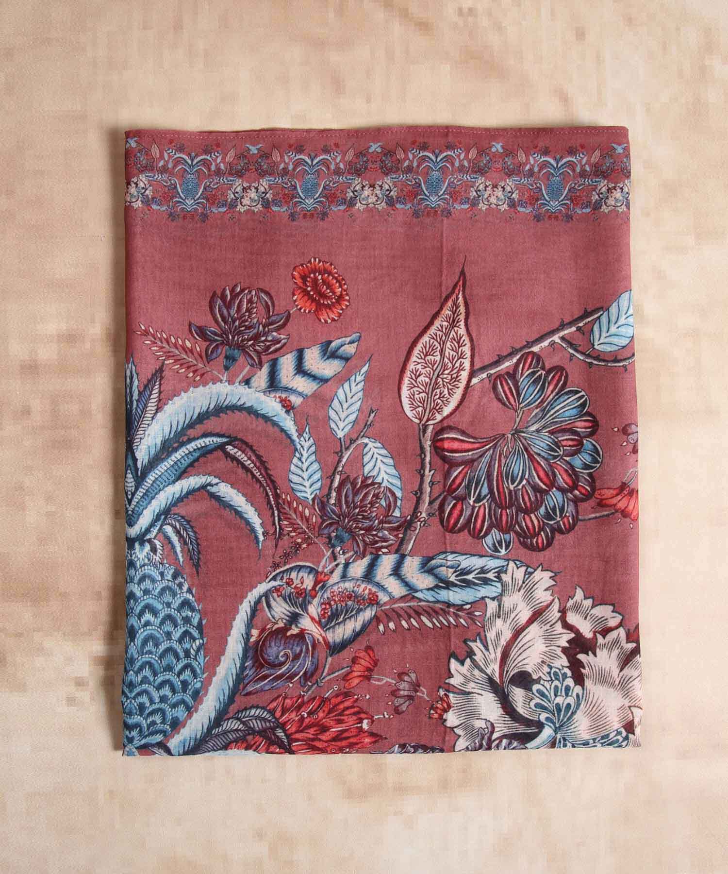 Bufanda Pañoleta De 84X84 Cm, Campaña Especial Beatriz Camacho