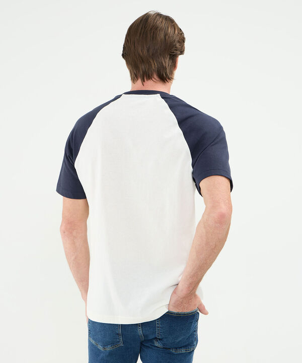 Camiseta Ranglan