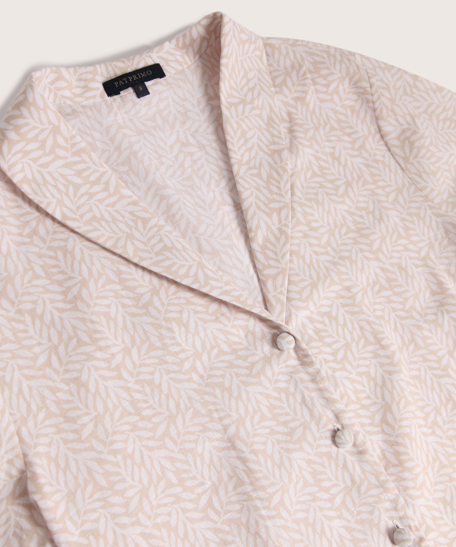 Blusa Con Cuello Tipo Smokin