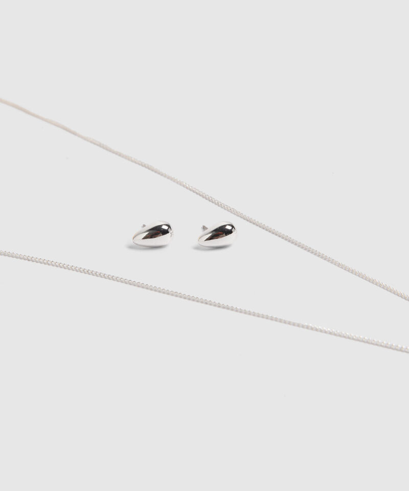 Set Plateado Con Collar Y Aretes De Dije Texturizado