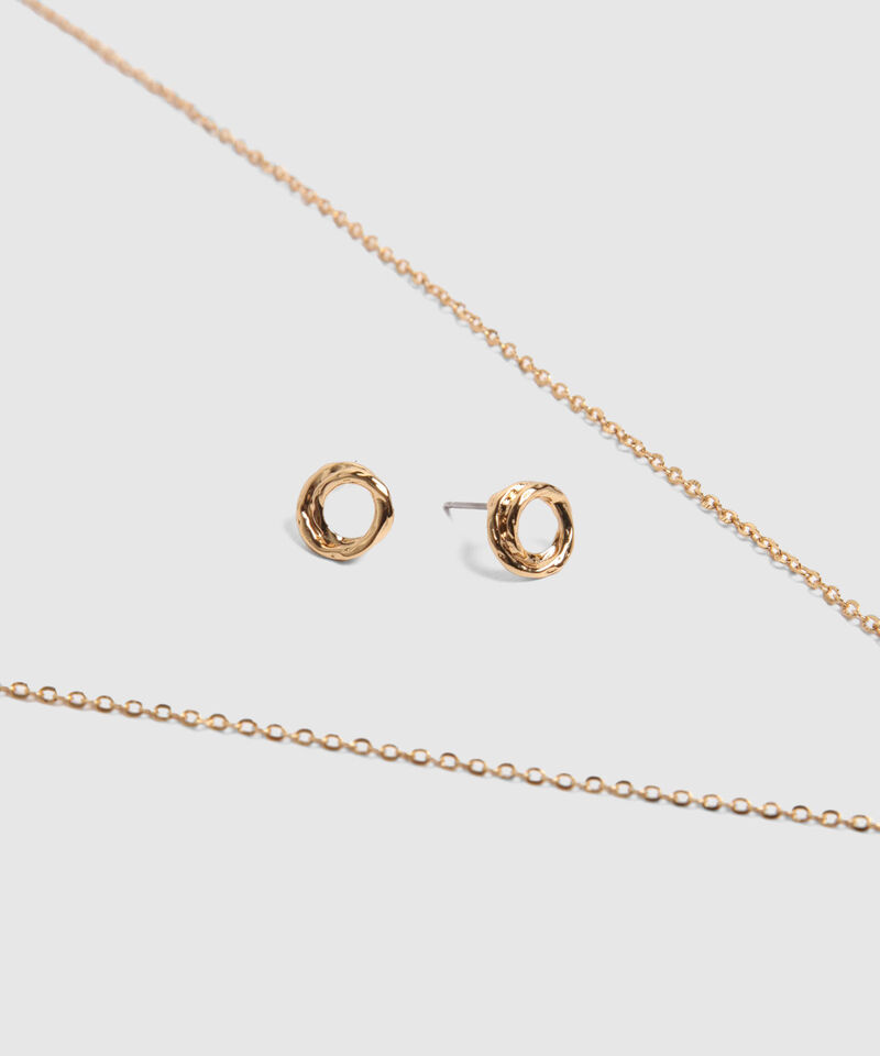 Set Dorado De Collar Y Aretes Con Aros Texturizados 