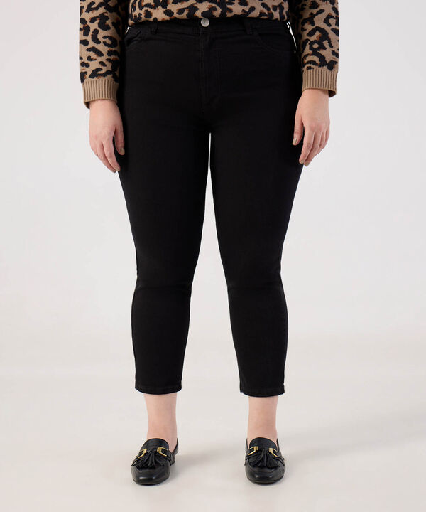 Jean Unicolor Tiro Alto al Tobillo para Mujer Curvy image number null