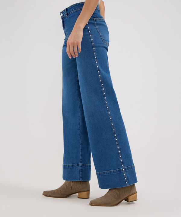 Jean Wide Leg Con Detalle En Costados Tono Azul Medio Claro