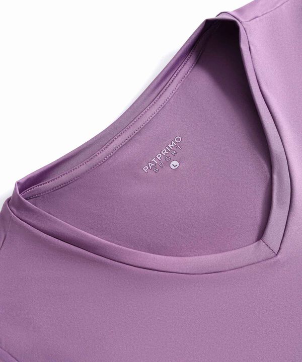 Camiseta B&aacute;sica de Cuello en V