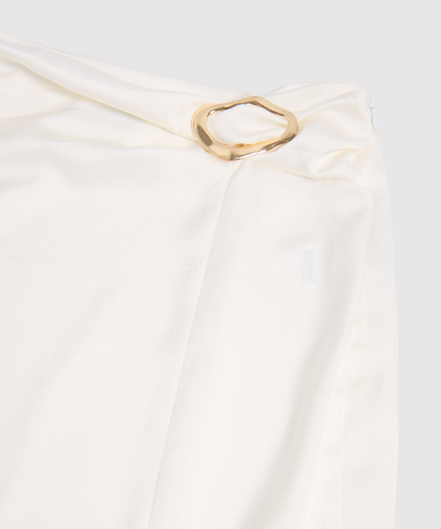 Falda Midi Unicolor Con Sesgo