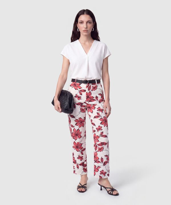 Pantal&oacute;n Recto de Tiro Alto Mujer