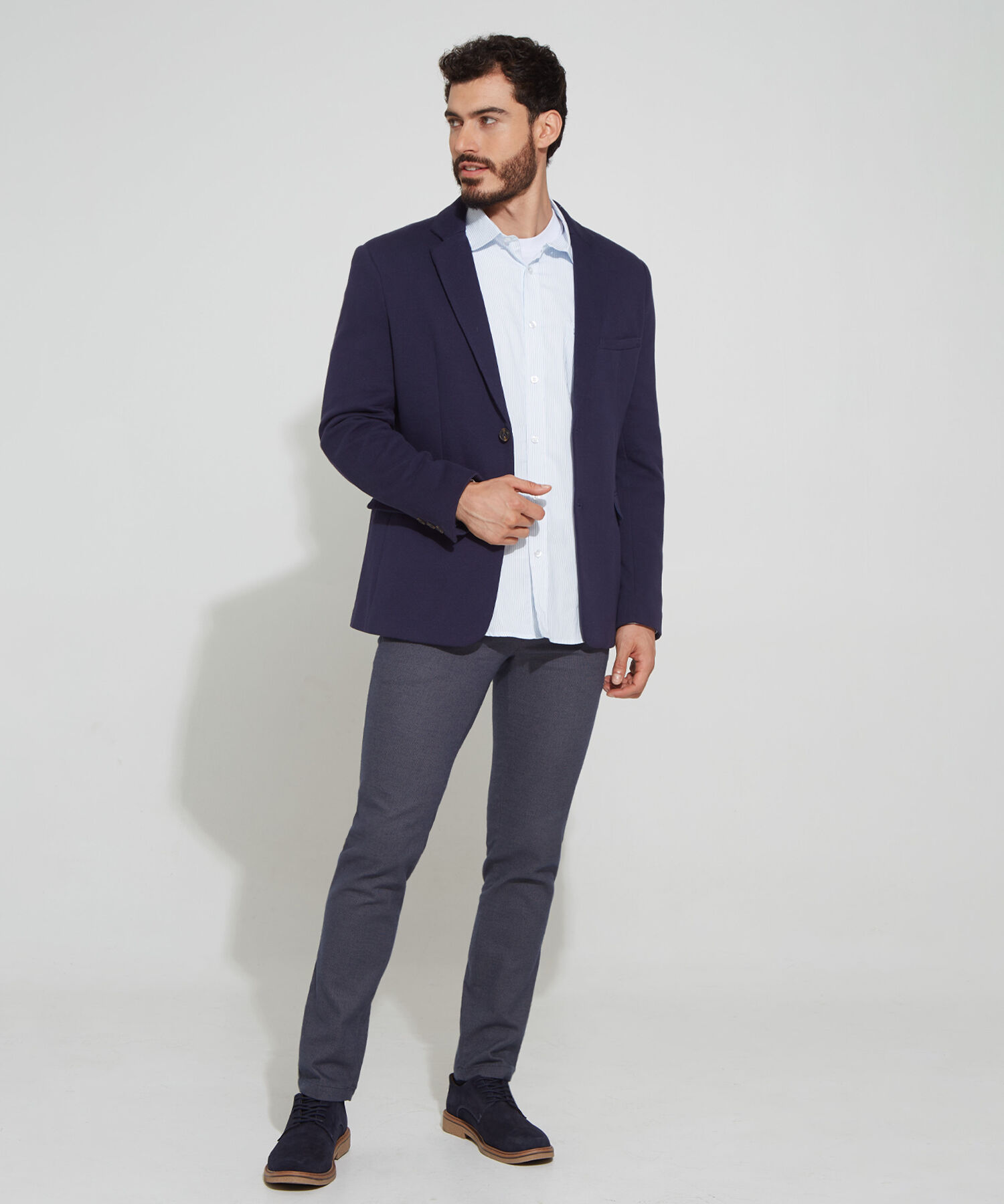 Camisa Preteñida, Manga Larga Con Bolsillo Y Silueta Regular Fit