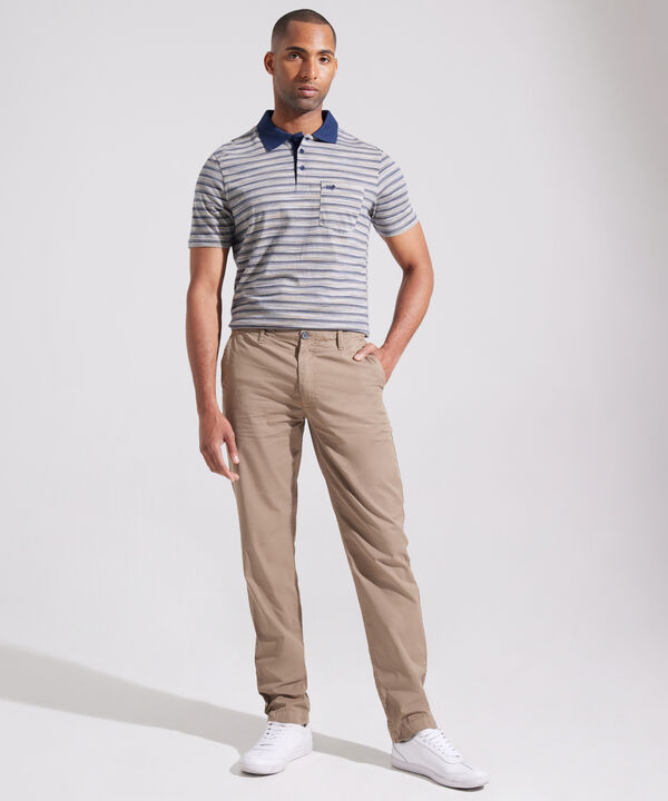 Pantalón Chino Teñido En Prenda