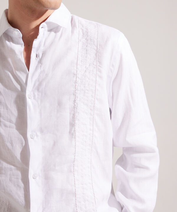 Camisa Guayabera Manga Larga Con Bordado image number null
