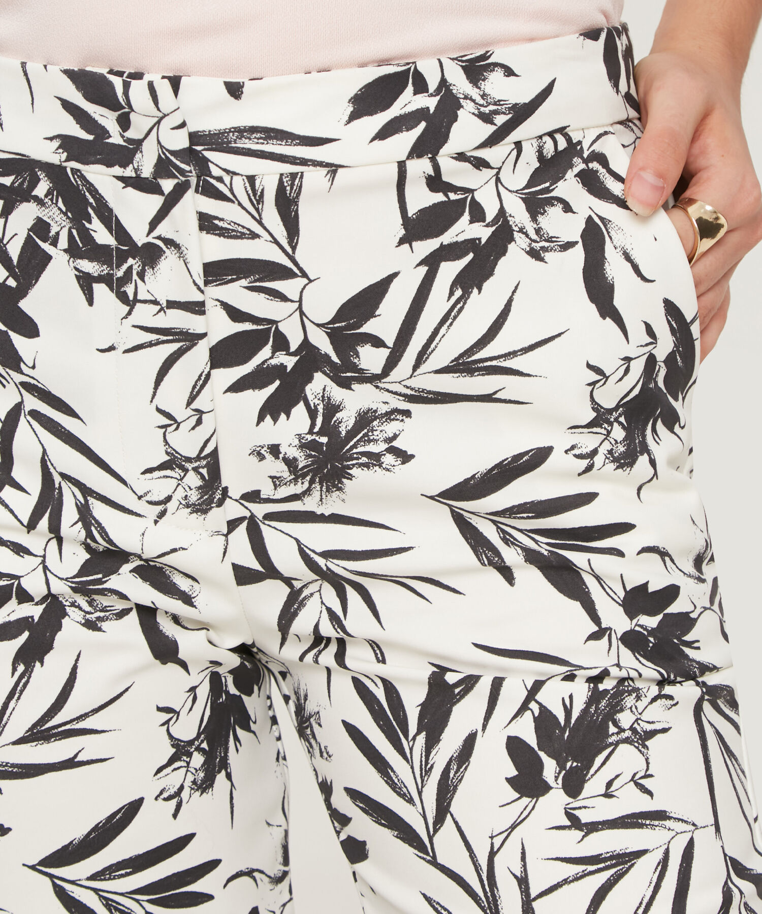 Pantalón Clásico Estampado