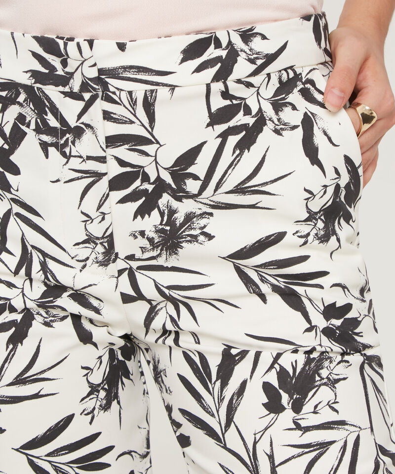 Pantalón Clásico Estampado
