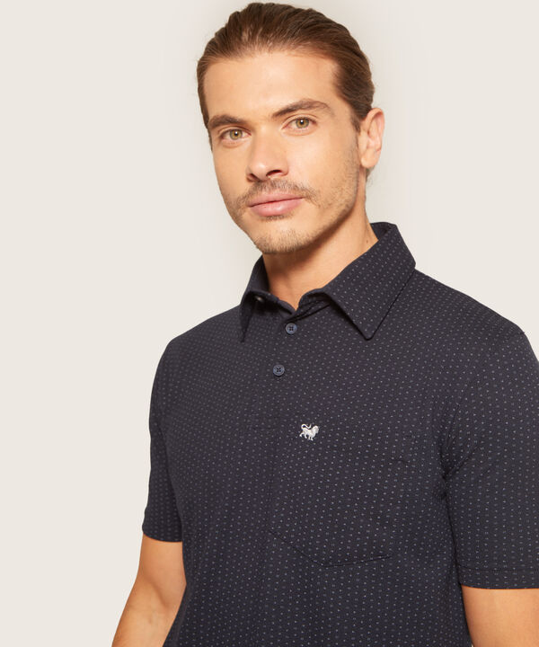 Polo Estampada Cuello Duro