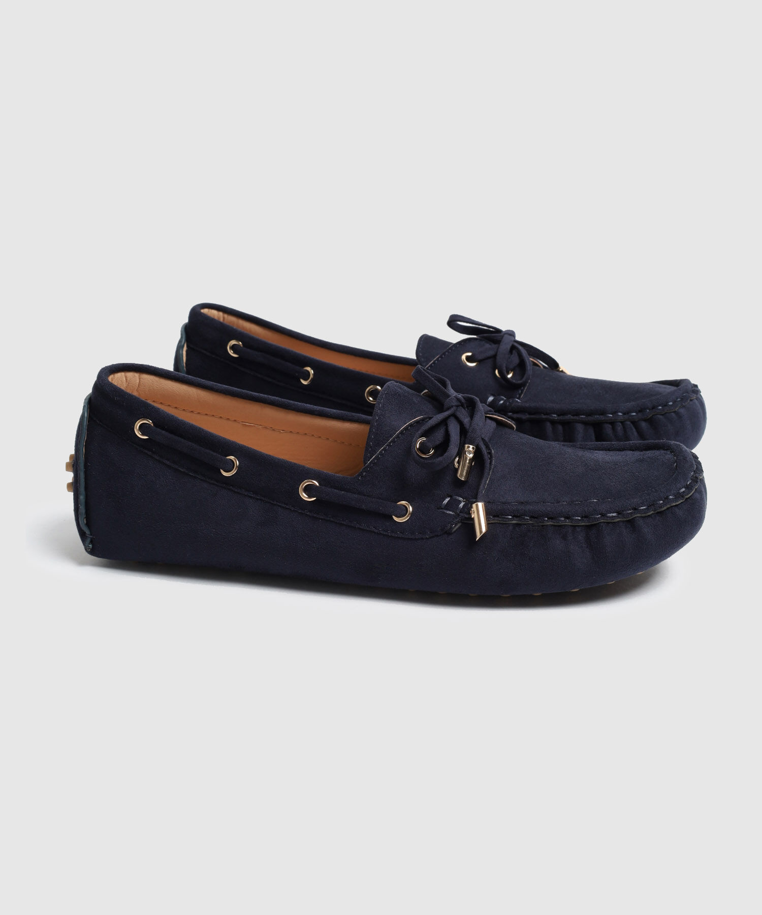 Mocas&iacute;n De Gamuza Con Lazo Para Mujer