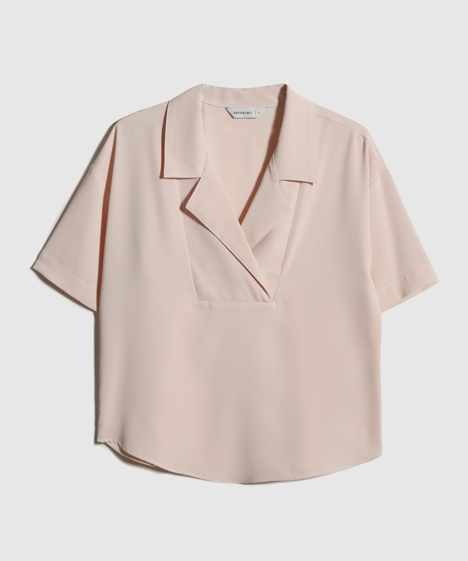 Blusa Unicolor Cuello Resort