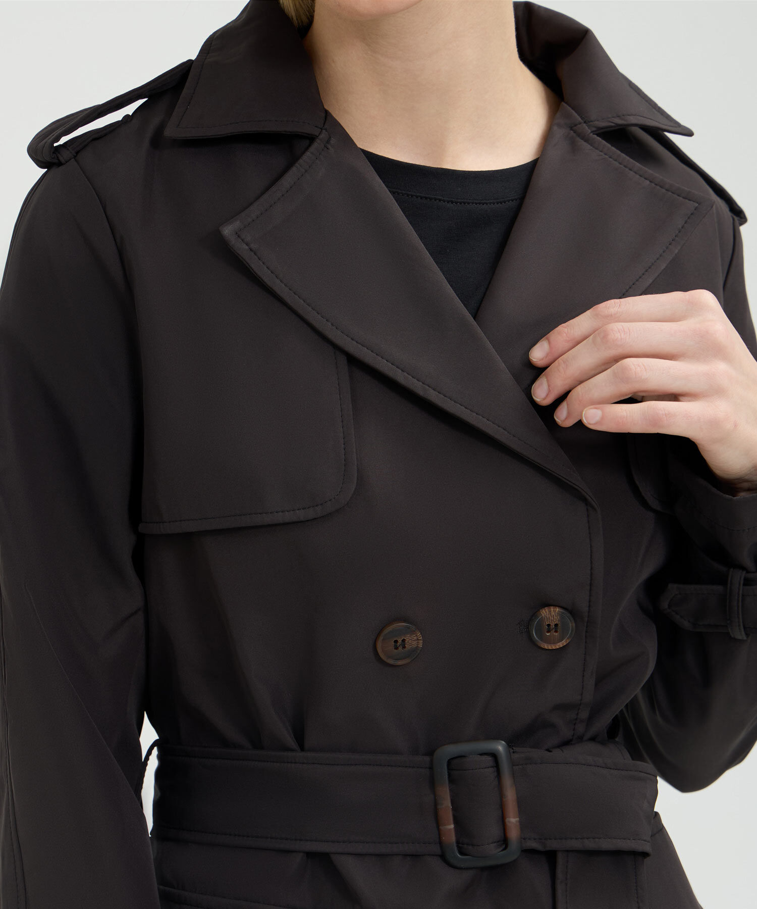 Chaqueta Tipo Trench Unicolor Con Cinturon