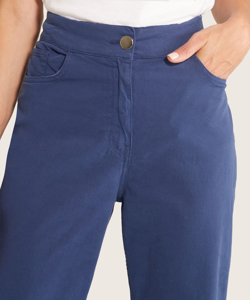Pantalón Tobillero Cinco Bolsillos Teñido