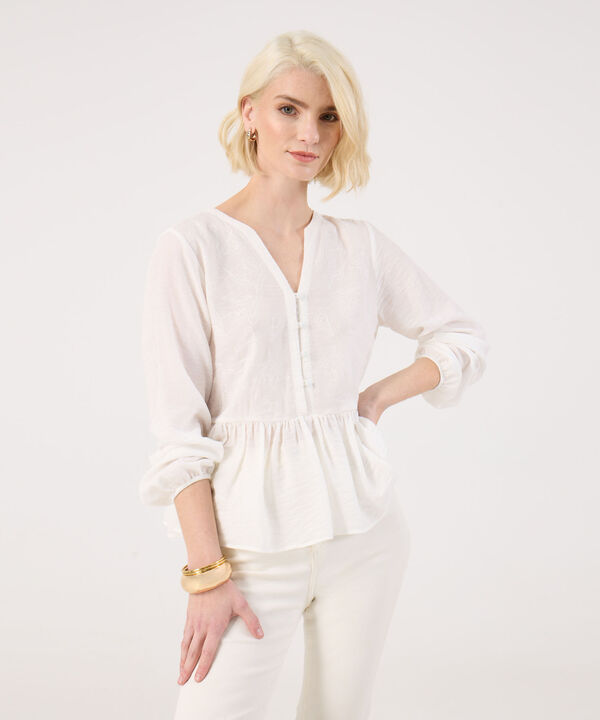 Blusa Texturizada Con Bordado image number null