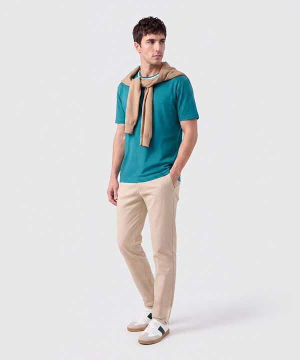 Camiseta Cuello Con Detalle Para Hombre