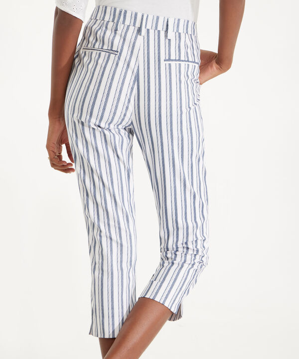 Pantalón Capri Estampado