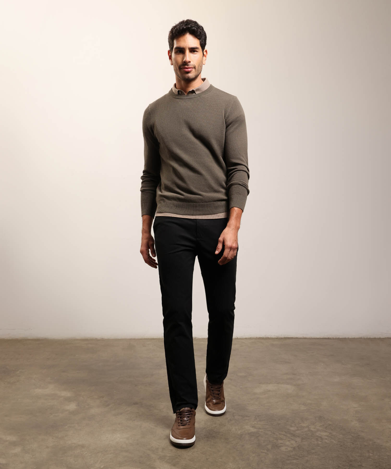 Pantal&oacute;n Chino Unicolor Para Hombre