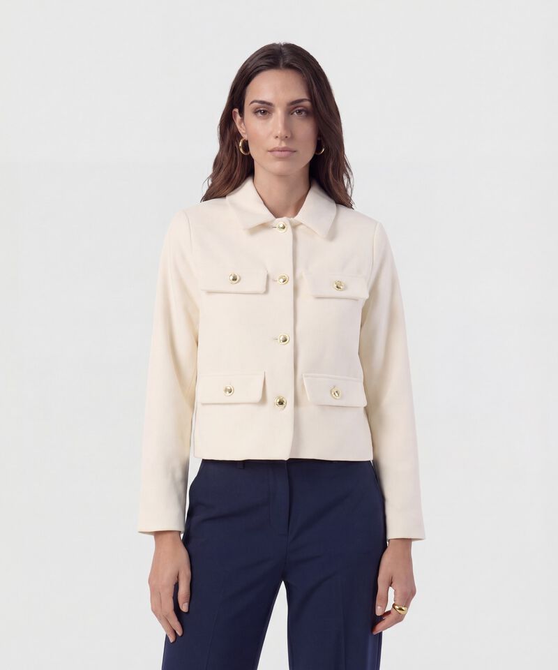 Chaqueta Corta Con Botones Dorados Para Mujer