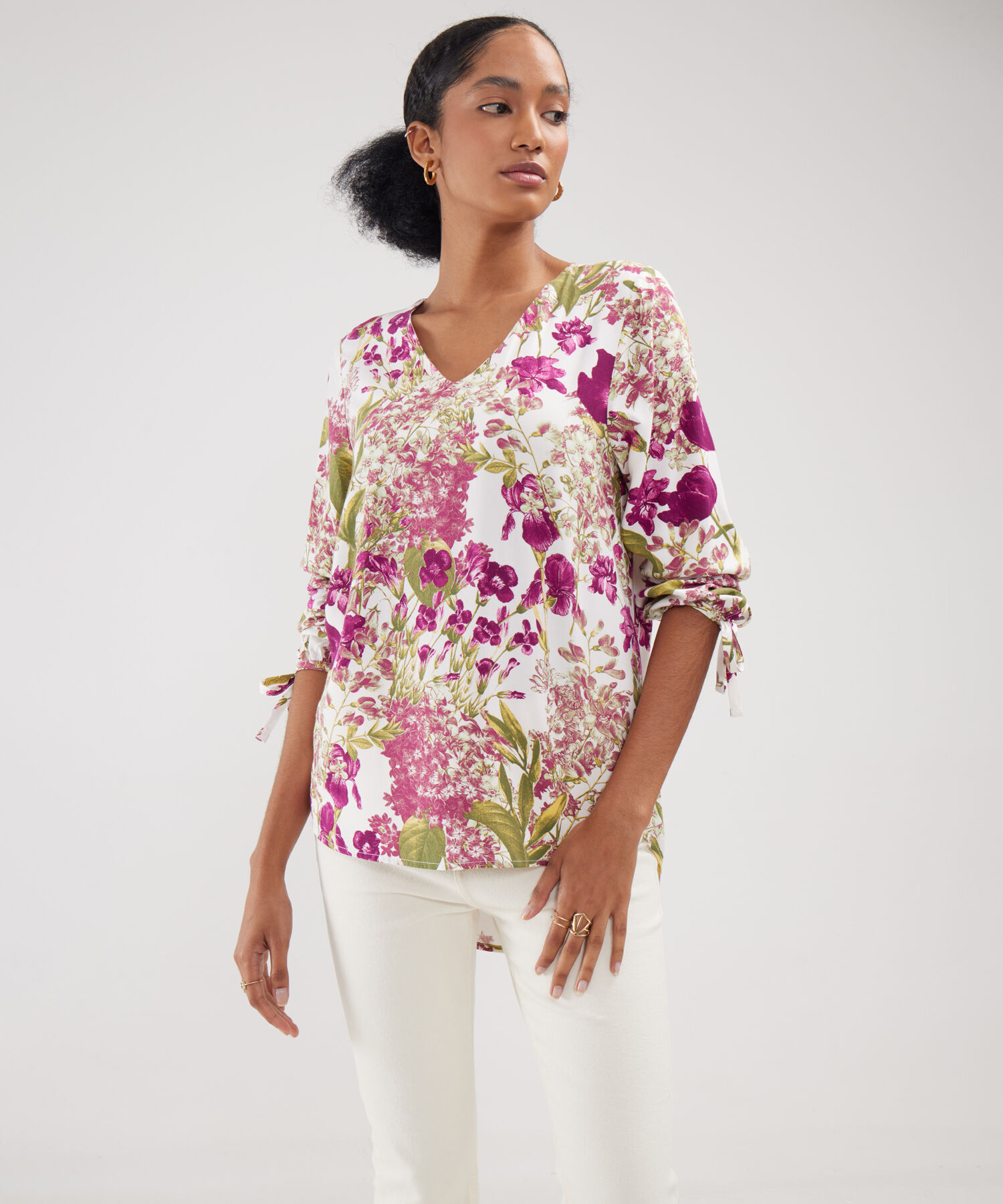 Blusa Estampada Escote V