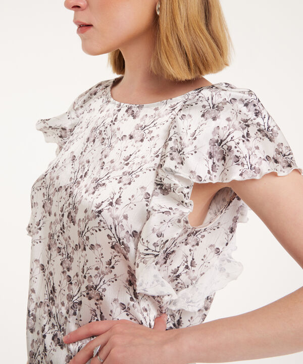 Blusa Escote Redondo Con Boleros En Sisa Estampada
