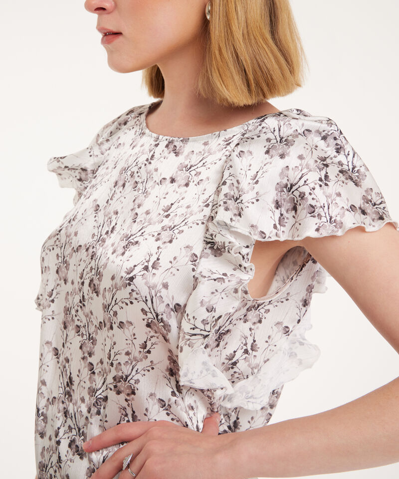 Blusa Escote Redondo Con Boleros En Sisa Estampada