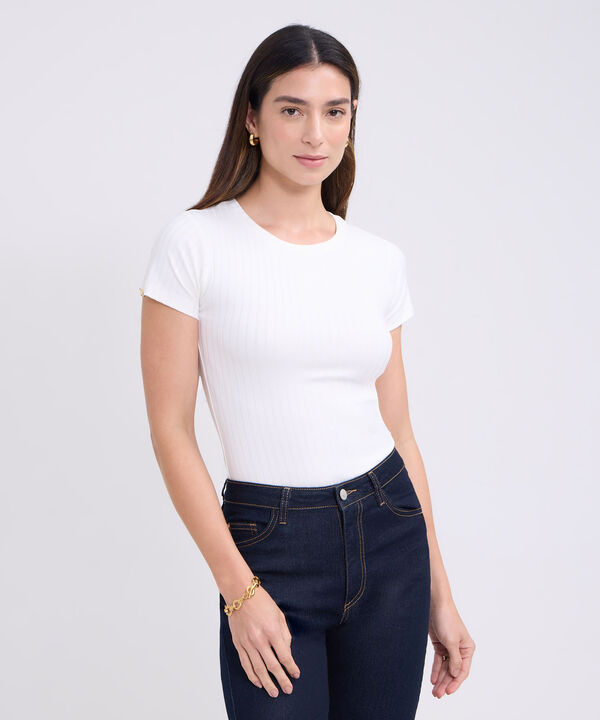 Camiseta ajustada unicolor para mujer image number null