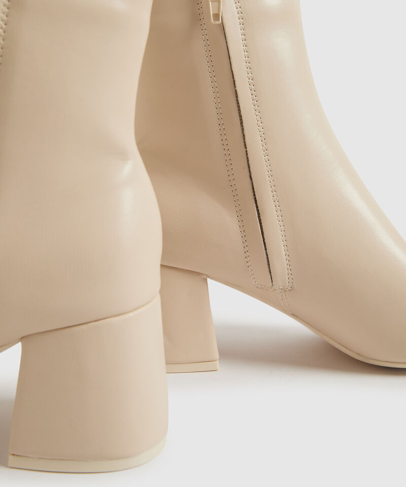 Botines de Tacón