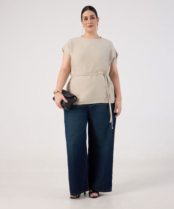 Jean Wide Leg con Cintur&oacute;n de Tela para Mujer Curvy image number null