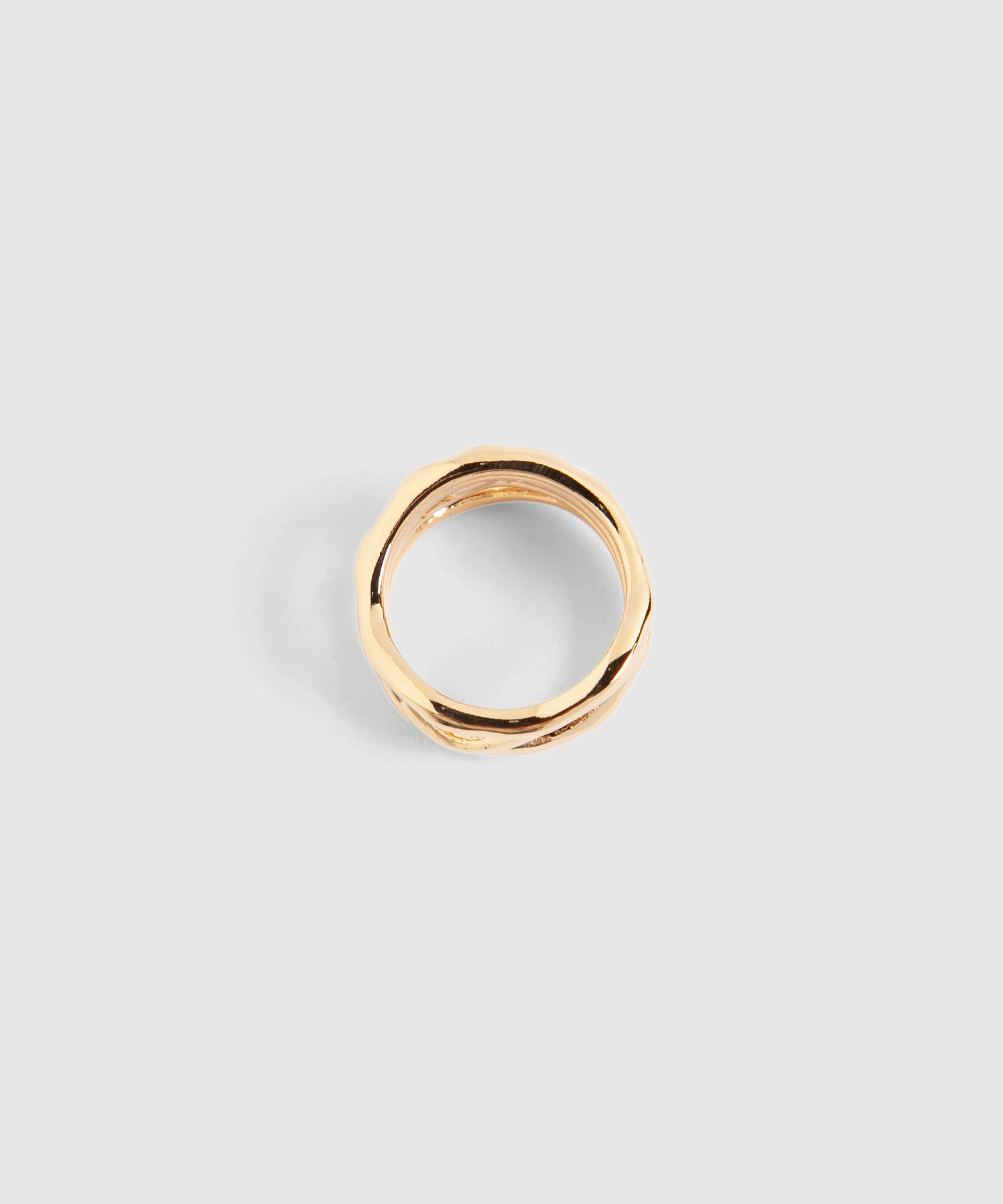 Anillo Dorado en Espiral 