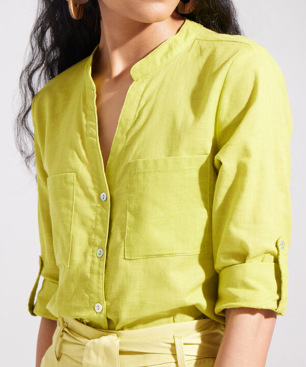 Blusa  Manga Larga Con Bolsillo Unicolor