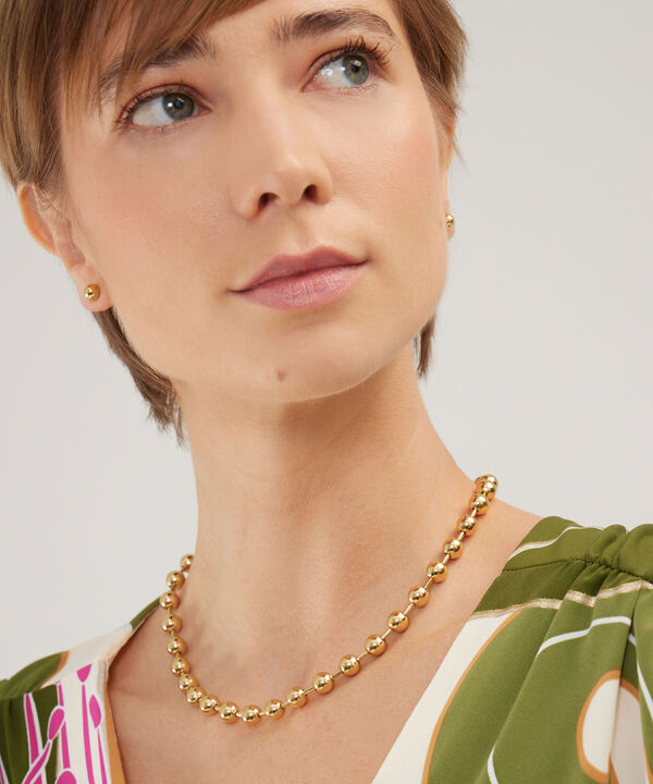 Collar image number null
