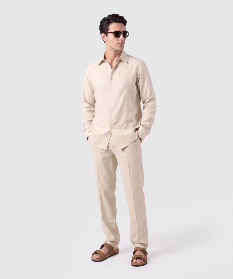 Guayabera Manga Larga Hombre con Bordados