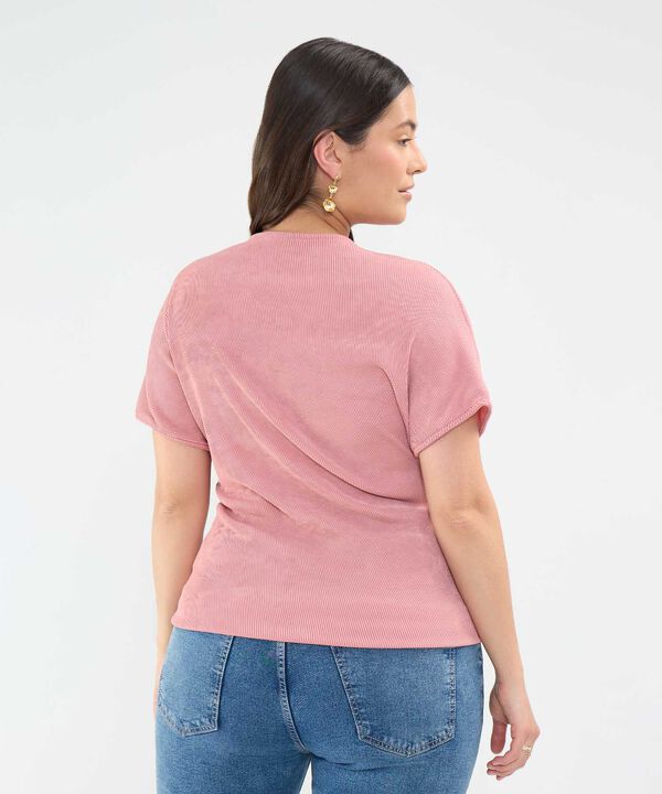 Camiseta con Anudado