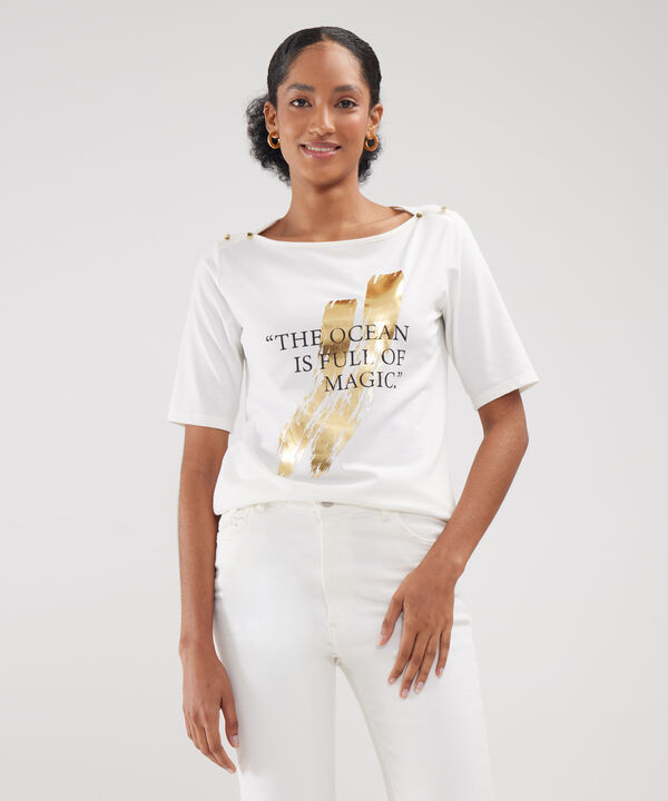 Camiseta Con Screen Y Cuello Ojal Con Botones image number null