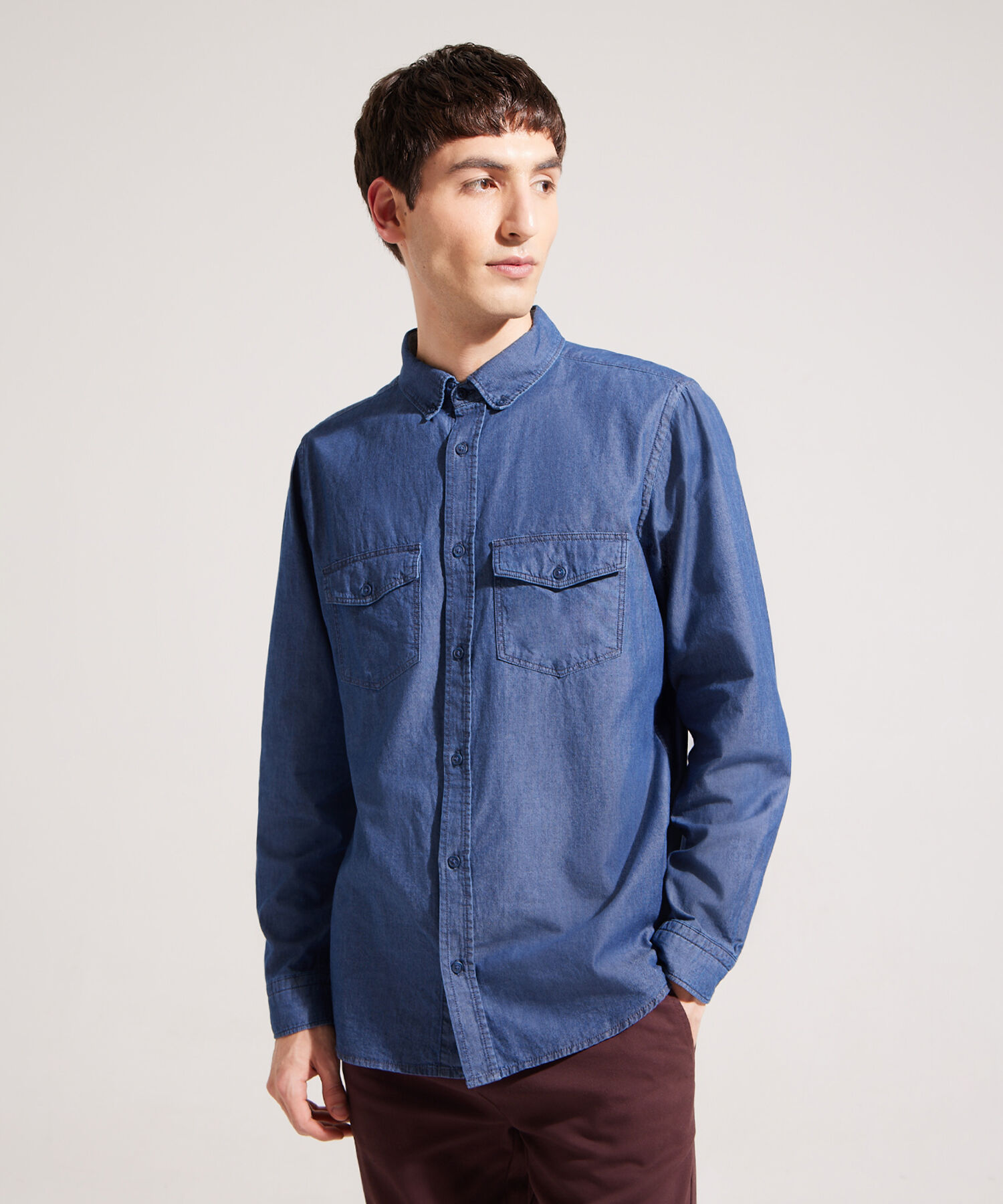 Camisa Slim Fit Tono Azul Oscuro