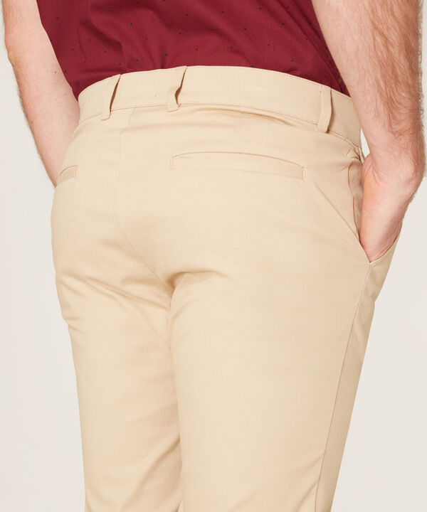 Pantalón Chino