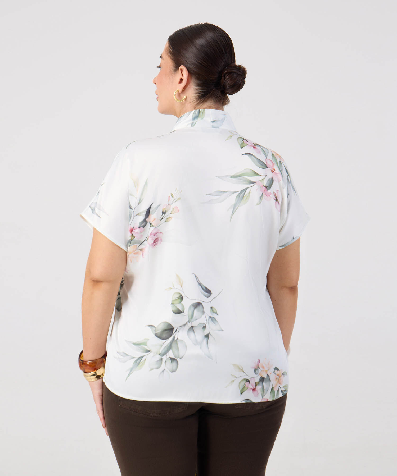 Blusa De Cuello Mao Con Escote En V Mujer Curvy