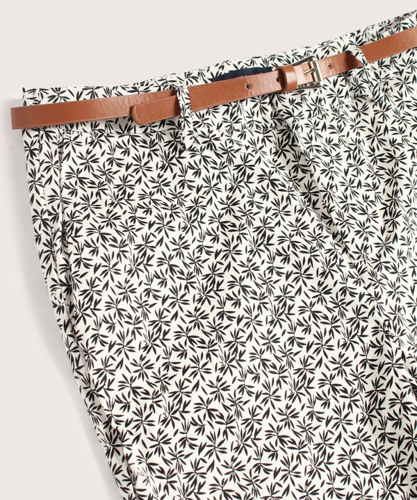 Pantalon Chino Estampado image number null