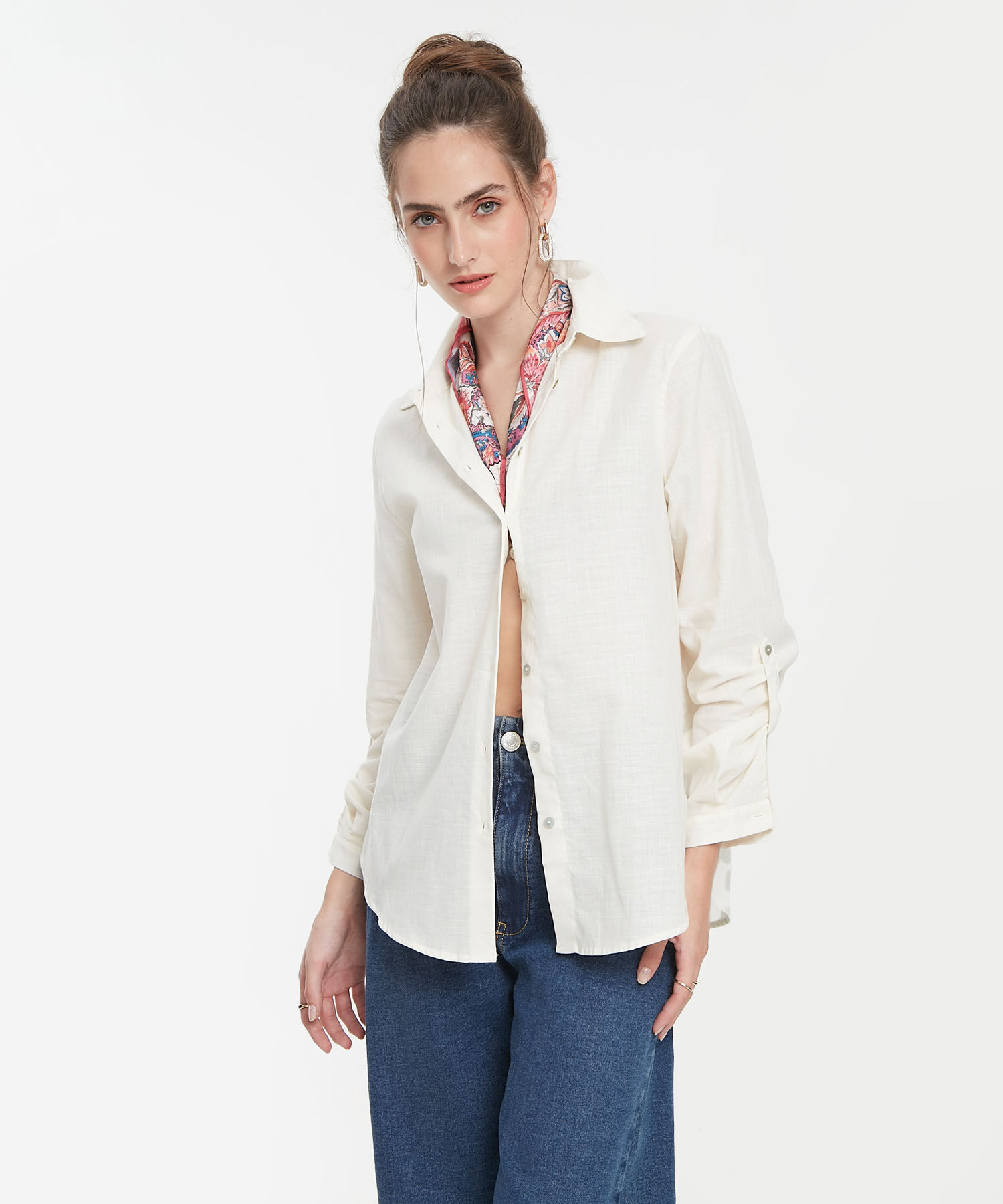 Camisa Unicolor En Lino Manga Larga Con Charretera