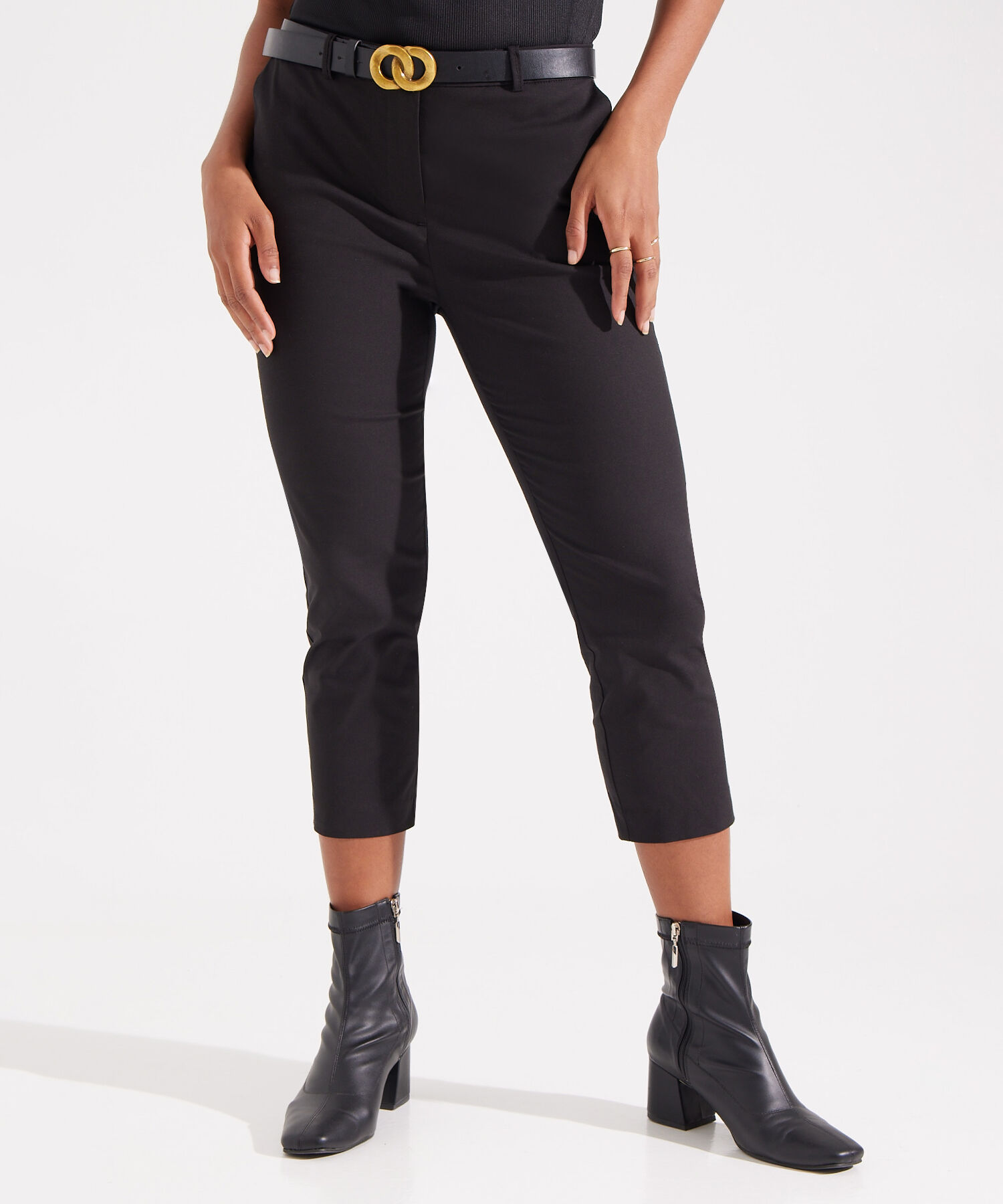 Pantalon Capri con Bolsillos Compra ahora Patprimo